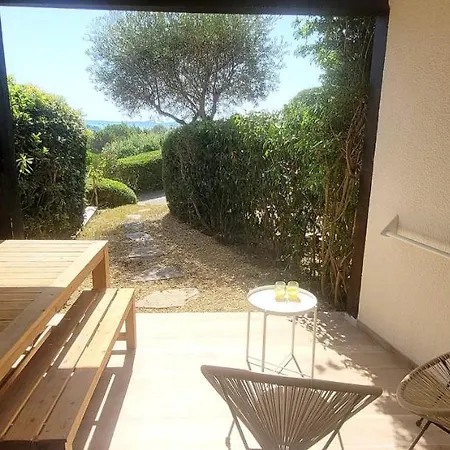 Bright Cocoon With Garden And Sea View * غريمو